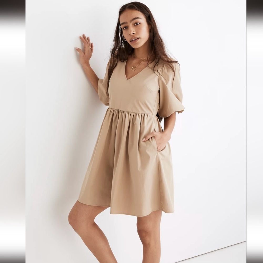 Madewell Beige Poplin V Neck Bubble Sleeve Dress | Size 6